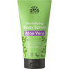 Urtekram Aloe Vera Body Scrub Kuorinta; vihreä muovituubi mattapintaisena sylinterinmuotoisena läppäkorkilla; valkoinen groteskiteksti "Urtekram Nordic Beauty Revitalizing Body Scrub Aloe Vera" sekä kuvakkeita ja pienempää tekstiä luomusertifioinnista, 100-prosenttisesta luonnollisesta alkuperästä ja vegaanisesta koostumuksesta; tilavuus 150 ml; vaalea tausta, ei ihmisiä tai rekvisiittaa.