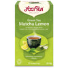 YogiTea Luomu Green Matcha Lemon -teepakkaus; suorakulmainen, mattapintainen rasia vihreän ja keltaisen sävyissä; etiketissä kuva teekupista, matchajauheesta, sitruunaviipaleista ja sitruunaruohosta; merkki ja tuotetiedot luettavissa etiketistä; kuvattu suoraan edestä neutraalia taustaa vasten, ei ihmisiä tai käsiä näkyvissä.