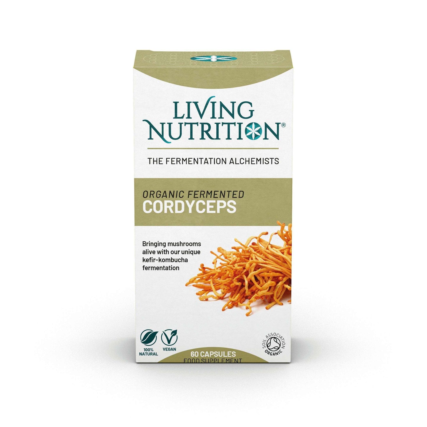 Living Nutrition Fermentoitu Cordyceps; laatikko Living Nutrition Organic Fermented Cordyceps -kapseleita pystyssä mattapintaisena, suorakulmainen ja valkoinen taustaltaan; etupuolella kuva cordyceps-sienistä, useita värillisiä sertifiointilogoja alaosassa sekä groteskiteksti mukaan lukien iskulause "The Fermentation Alchemists"; ei ihmisiä tai käsiä kuvassa, tuote pelkistetyllä taustalla.