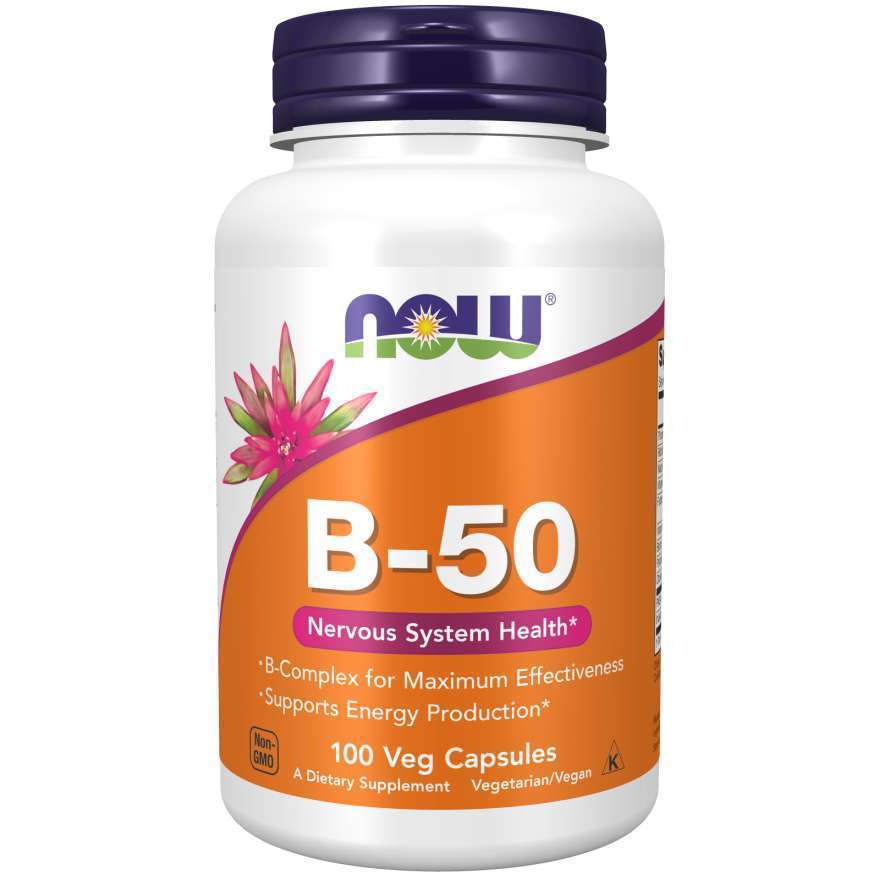 Now Foods B-50, 100 kapselia; valkoinen muovipullo kiiltäväpintaisena oranssilla korkilla; etiketissä vaaleanpunainen kukkakuva ja teksti hermoston terveydestä, B-kompleksin hyödyistä ja energiantuesta; "NOW" sinisin lihavoiduin groteskikirjaimin ylälaidassa; neutraali tausta, ei ihmisiä tai käsiä kuvassa.