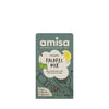 Amisa Organic Falafel Mix, gluteeniton; suorakulmainen, mattapintainen rasia pääosin valkoisin ja vihrein pinnoin; pakkauksessa mainitaan vegaaninen, kuitu- ja proteiinipitoinen koostumus; tyyliteltyjä kuvituksia mausteista, persiljasta ja sitruunaviipaleesta; brändi- ja tuotenimi lihavoidulla groteskifontilla; vaalea tausta, ei esineitä tai ihmisiä.