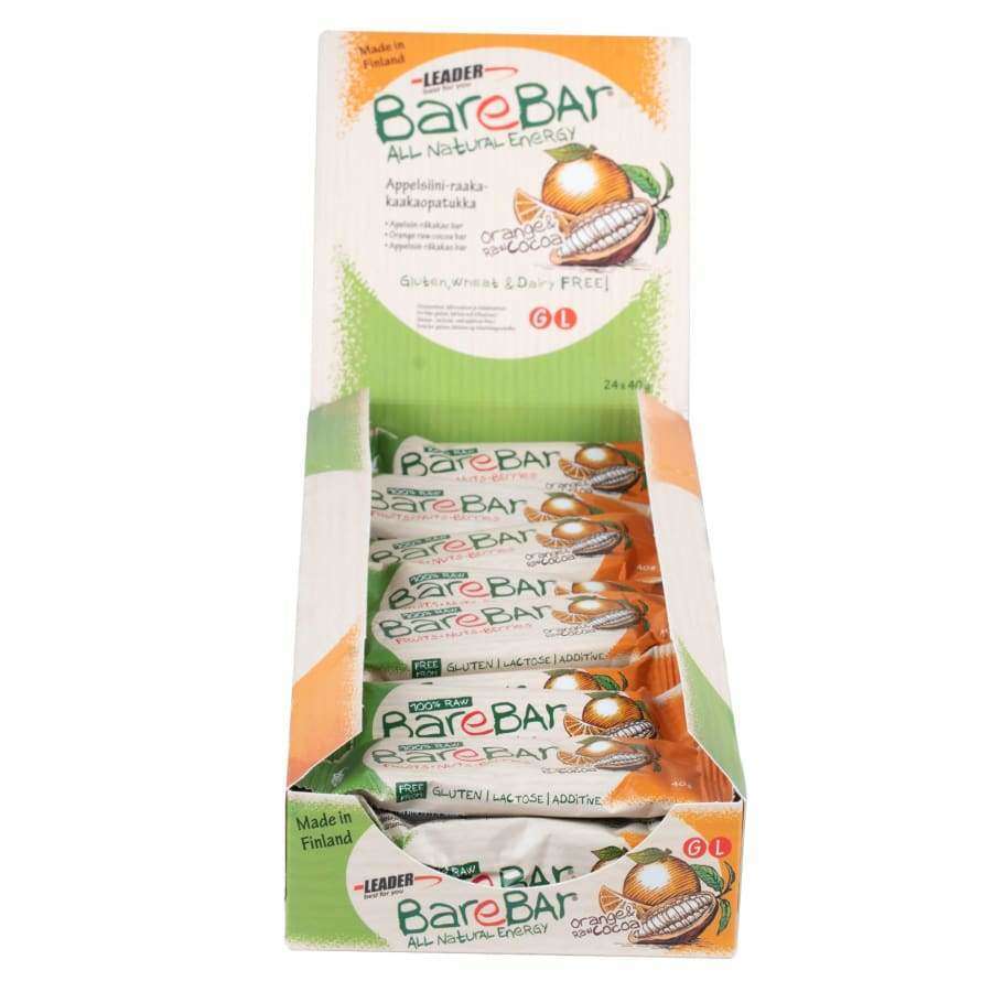Leader BareBar all-natural energy bars -näyttölaatikko, kookosmaku; suorakulmainen laatikko pääosin valkoinen sinisin korostuksin ja kiiltäväpintainen, sisältää useita yksittäin käärittyjä patukoita; pakkauksessa selkeää lihavoitua tekstausvapaata tekstiä gluteenittomuudesta ja maidottomuudesta; kuva yksinkertaista taustaa vasten, ei ihmisiä tai toimintaa näkyvissä.