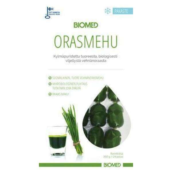 Biomed Vehnäorasmehu jääpalat -tuotteen suomenkielinen etiketti, jossa lasillinen vihreää mehua, tuoretta vehnänorasta ja eläviä vihreitä nestepisaroita valkoisella taustalla; etiketissä tekstiä ja ravintotietoja; pakkaus suorakulmainen mattapintainen; typografia lihavoitua ja modernia sekä suomeksi että englanniksi; ei ihmisiä tai käsiä kuvassa.