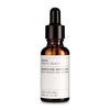 Evolve Nourishing Hair Elixir Kosteuttava Hiusseerumi -tippapullo, 30 ml; ruskea, kiiltäväpintainen lasipullo mustalla tippakorkilla; valkoisessa etiketissä mustaa ja kultaista tekstausvapaata tekstiä, jossa mainitaan arganin ja baobabin sisältö sekä 100-prosenttinen luonnollisuus; kuvattu vaaleaa studiotaustaa vasten suoraan edestä silmän korkeudelta, ei ihmisiä tai käsiä näkyvissä.