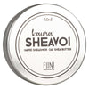 Fiini Naturally Kaura-Sheavoi, 50 ml; pyöreä metallinen purkki mattapintaisena hopean sävyssä, kierrekantinen; etiketissä lihavoitu groteski ja pienempi antiikvakirjasin tekstillä "Kaura SHEAVOI Oat Shea Butter" ja brändi "FIINI naturally"; vaalea neutraali tausta, tuote keskellä kuvaa, ei ihmisiä tai käsiä.