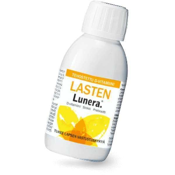 LASTEN Lunera -pullo, valkoinen muovipullo keltaisin tekstein ja perhoskuvituksin; etiketti korostaa D-vitamiinia, probiootteja ja immuniteetin tukea, teksti suomeksi; pullo sylinterimäinen mattavalkoisella pinnalla ja tasaisella korkilla; kuvattu vaaleaa taustaa vasten, ei näkyviä ihmisiä tai käsiä; typografia sekä lihavoituja suuraakkosia että pienempää tekstausvapaata fonttia.