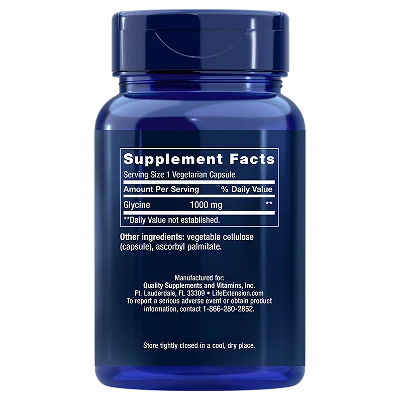 Life Extension Glycine; sininen muovipurkki pystyasennossa tiiviisti suljetulla, samanvärisellä sinisellä korkilla; kiiltäväpintainen etiketti "Supplement Facts" listaa 1000 mg glysiiniä kapselia kohti ja kasviselluloosaa ainesosana; valkoinen tausta.