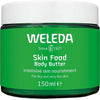 Weleda Skin Food Body Buttter, 150 ml; vihreä purkki kuivalle ja erittäin kuivalle iholle, rikastettu luonnollisilla kasviuutteilla; purkki mattapintaista muovia valkoisella kierrekannella, kompakti pyöreä muoto; etiketissä valkoinen groteskikirjasin; kuvattu edestäpäin studiokuvana valkoisella taustalla ilman ihmisiä tai käsiä.